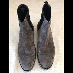 Saint Laurent Wyatt boots-suede